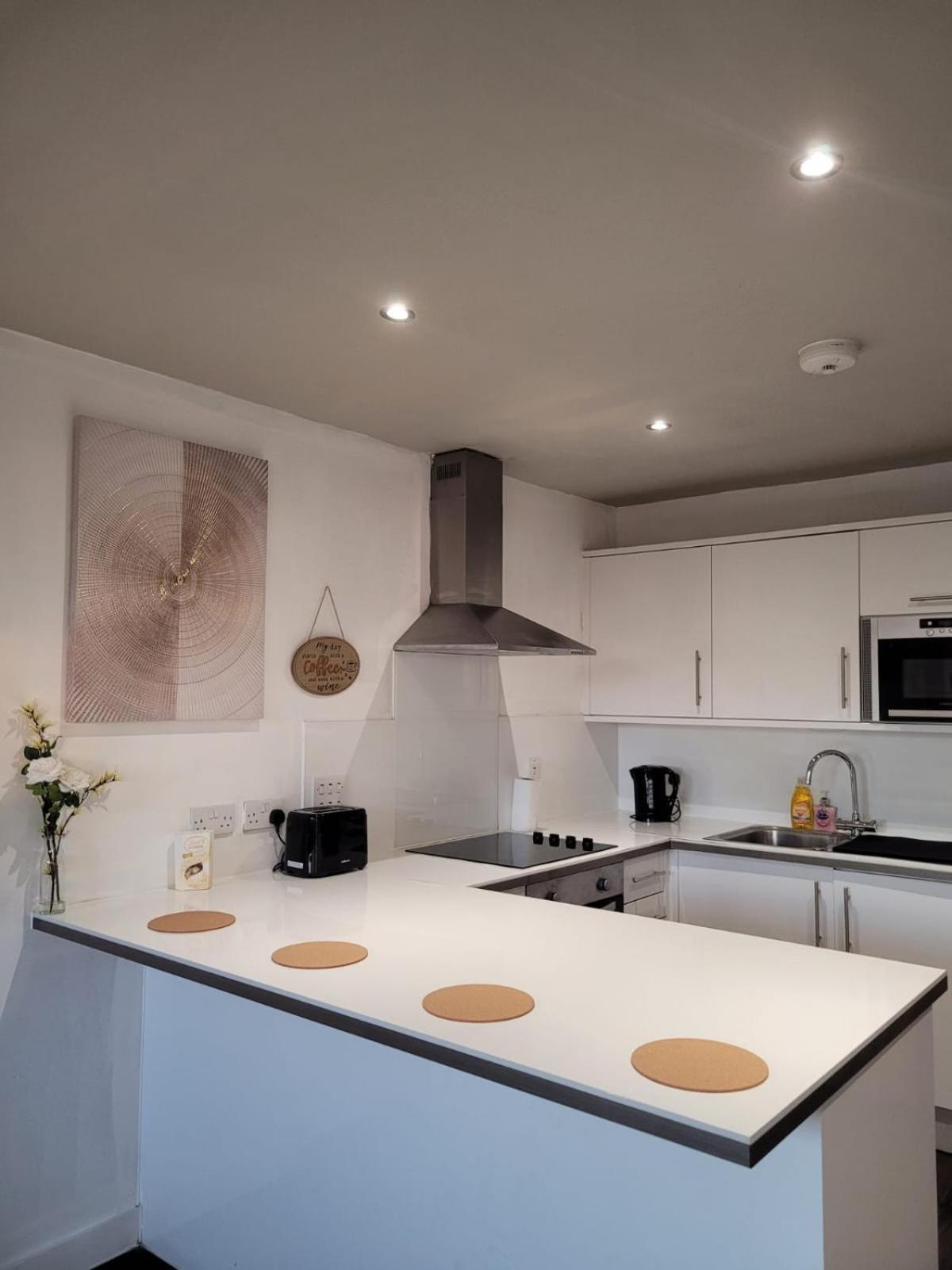 Amazing London 1 Bedroom Flat In Astral House As18 Norbury  外观 照片